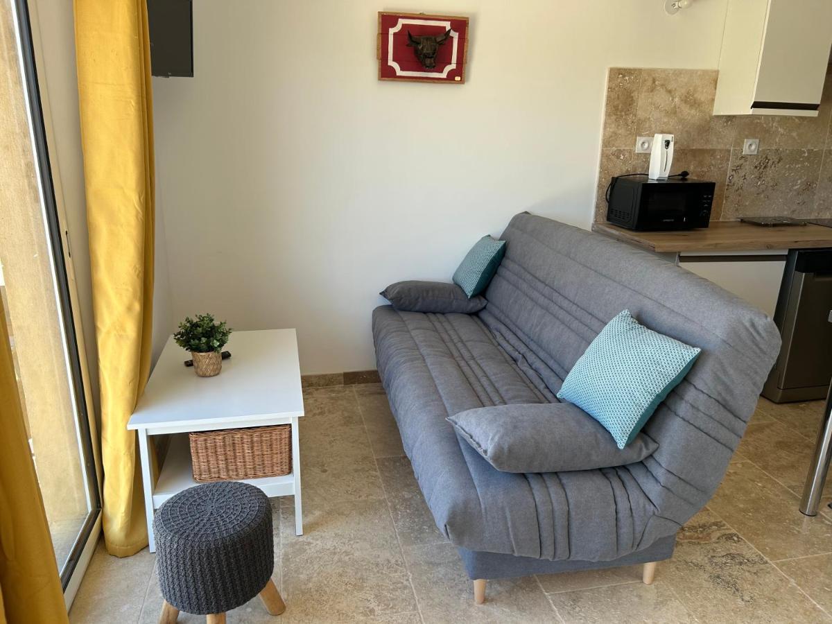 Studio A La Ferme Villa Arles Exterior photo